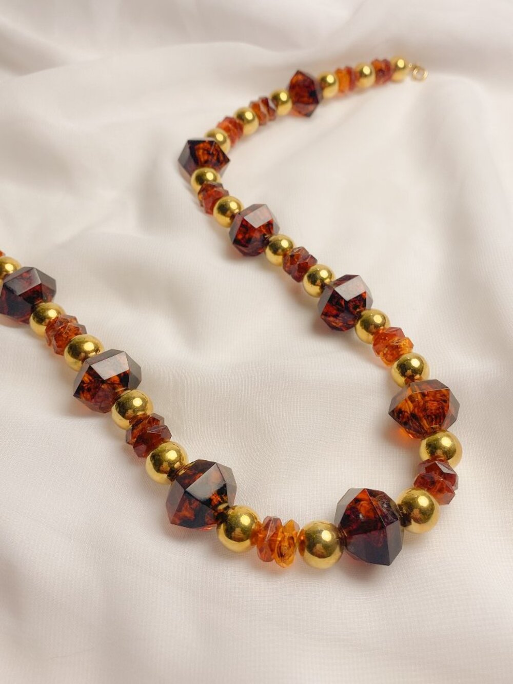 Vintage Freirich Faux Amber Root Beer Lucite Facet Beaded Chunky Gold Necklace